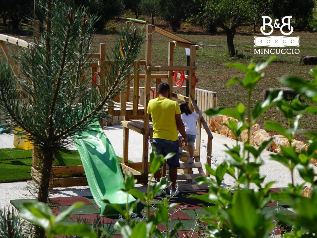 לינה וארוחת בוקר אוסטוני Borgo Mincuccio מראה חיצוני תמונה