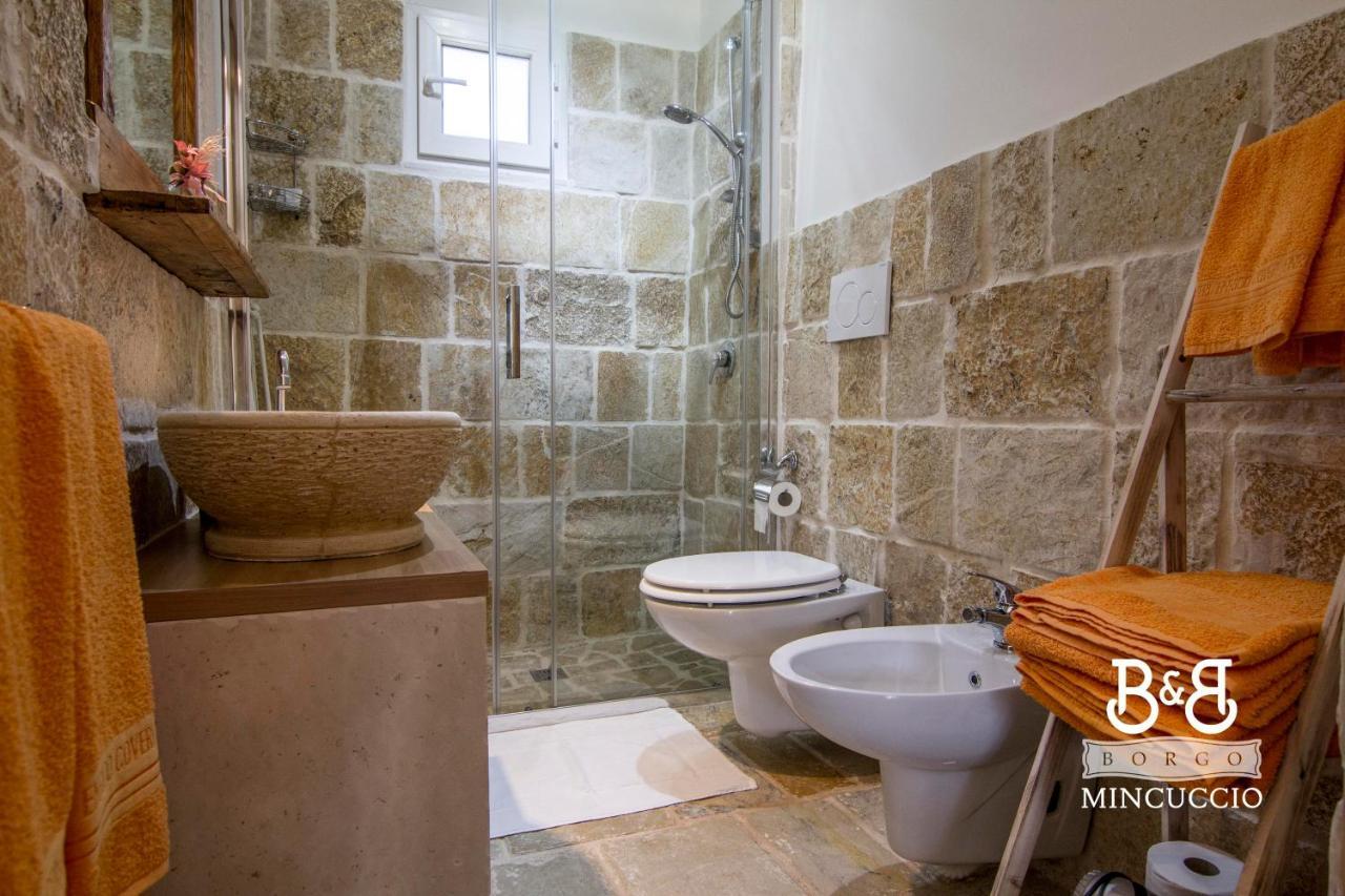 לינה וארוחת בוקר אוסטוני Borgo Mincuccio מראה חיצוני תמונה