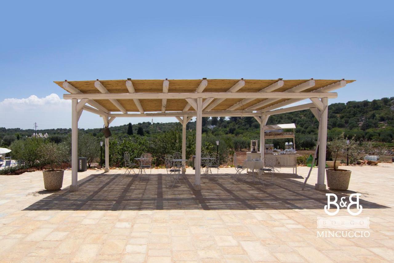 לינה וארוחת בוקר אוסטוני Borgo Mincuccio מראה חיצוני תמונה