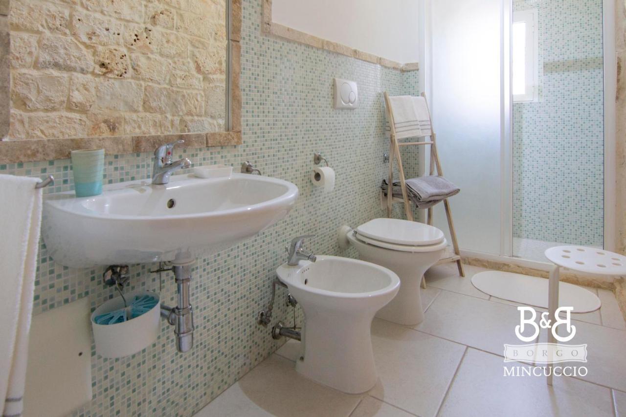 לינה וארוחת בוקר אוסטוני Borgo Mincuccio מראה חיצוני תמונה