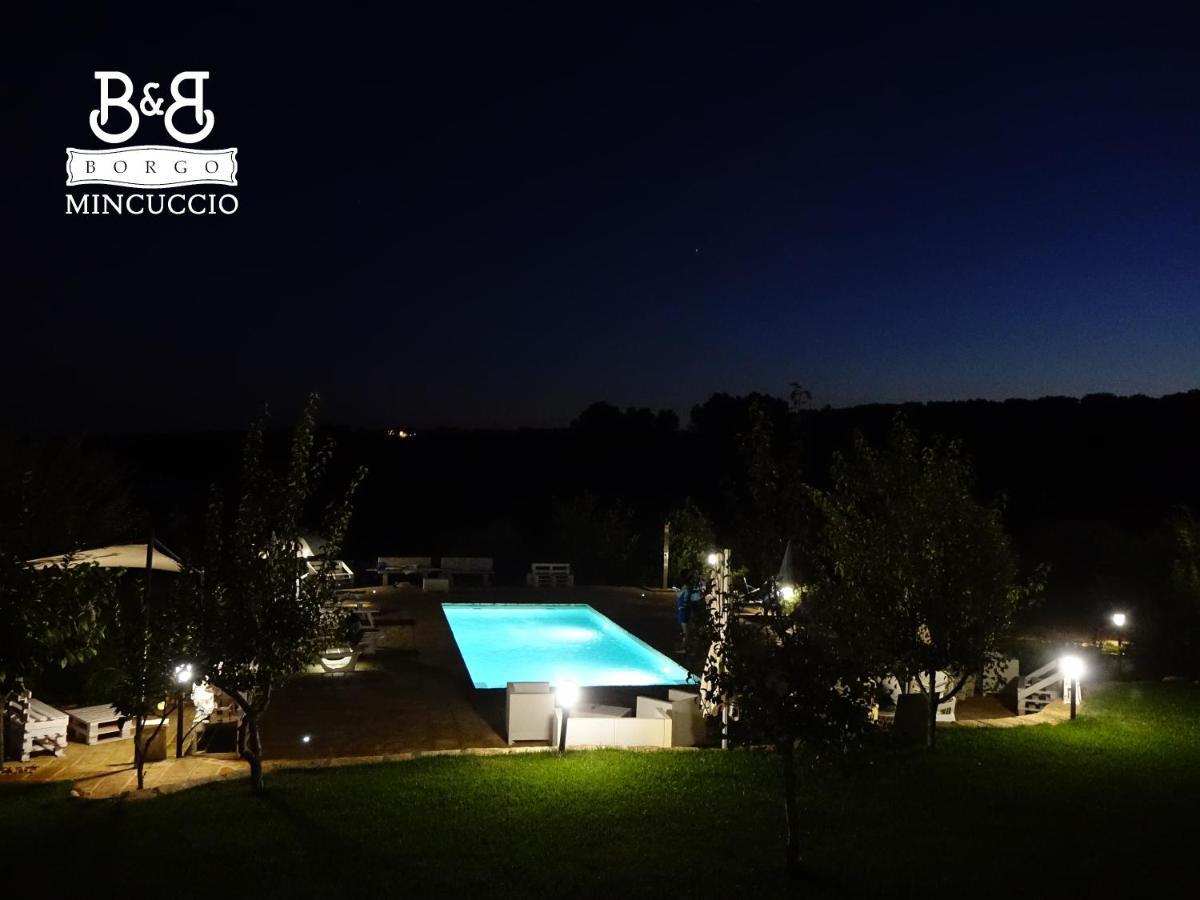 לינה וארוחת בוקר אוסטוני Borgo Mincuccio מראה חיצוני תמונה