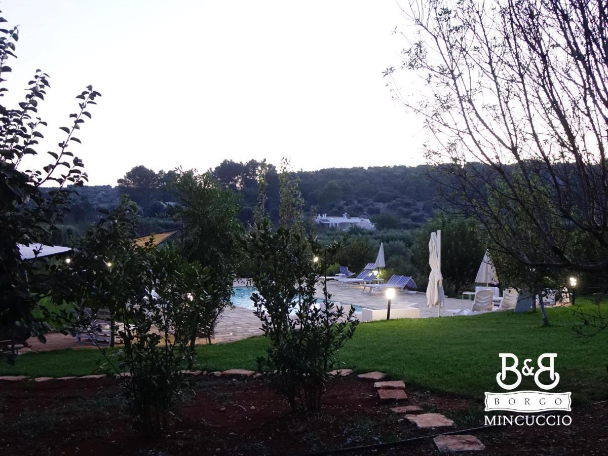 לינה וארוחת בוקר אוסטוני Borgo Mincuccio מראה חיצוני תמונה