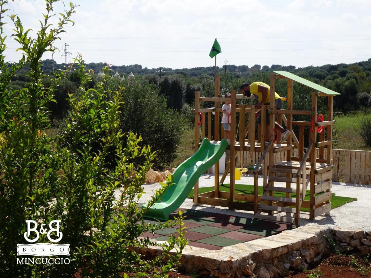 לינה וארוחת בוקר אוסטוני Borgo Mincuccio מראה חיצוני תמונה