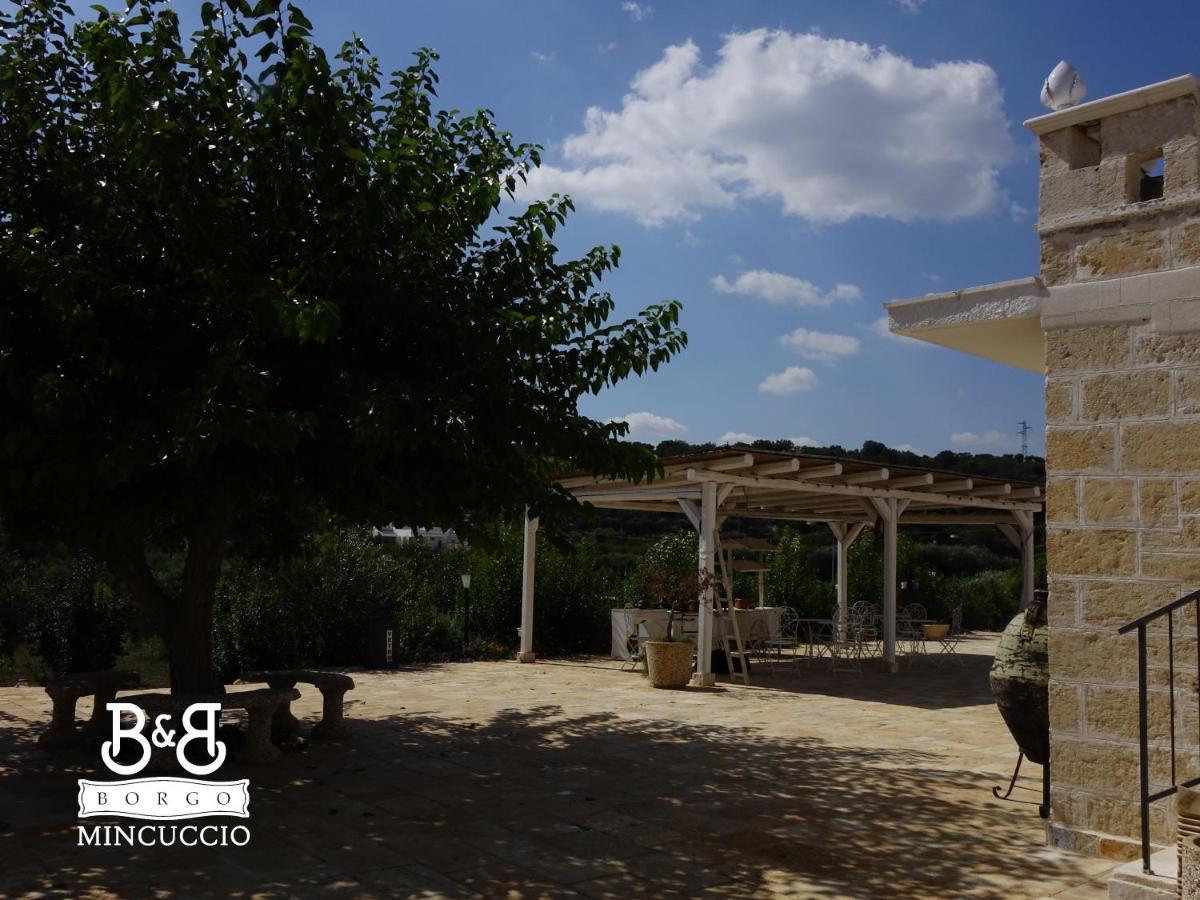 לינה וארוחת בוקר אוסטוני Borgo Mincuccio מראה חיצוני תמונה